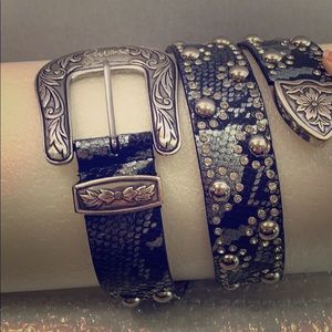 Guess black leather studded belt